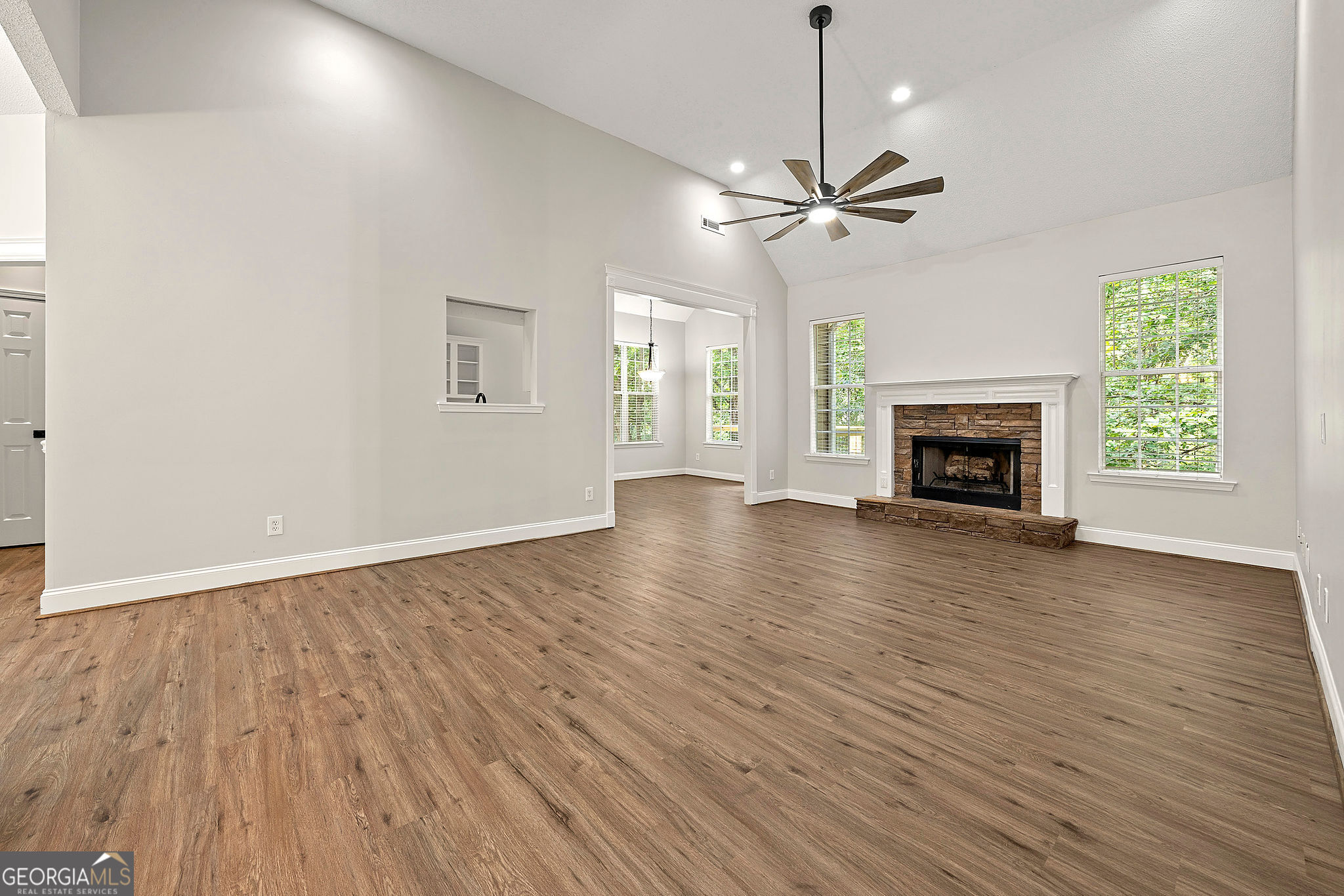 Sharpsburg, Georgia 30277, United States, 3 Bedrooms Bedrooms, ,3 BathroomsBathrooms,Residential,Active,214935