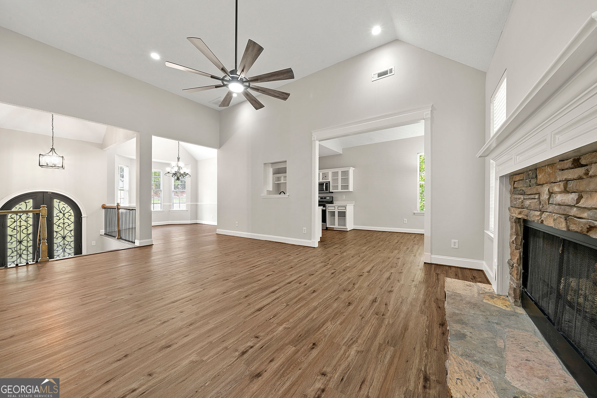 Sharpsburg, Georgia 30277, United States, 3 Bedrooms Bedrooms, ,3 BathroomsBathrooms,Residential,Active,214935