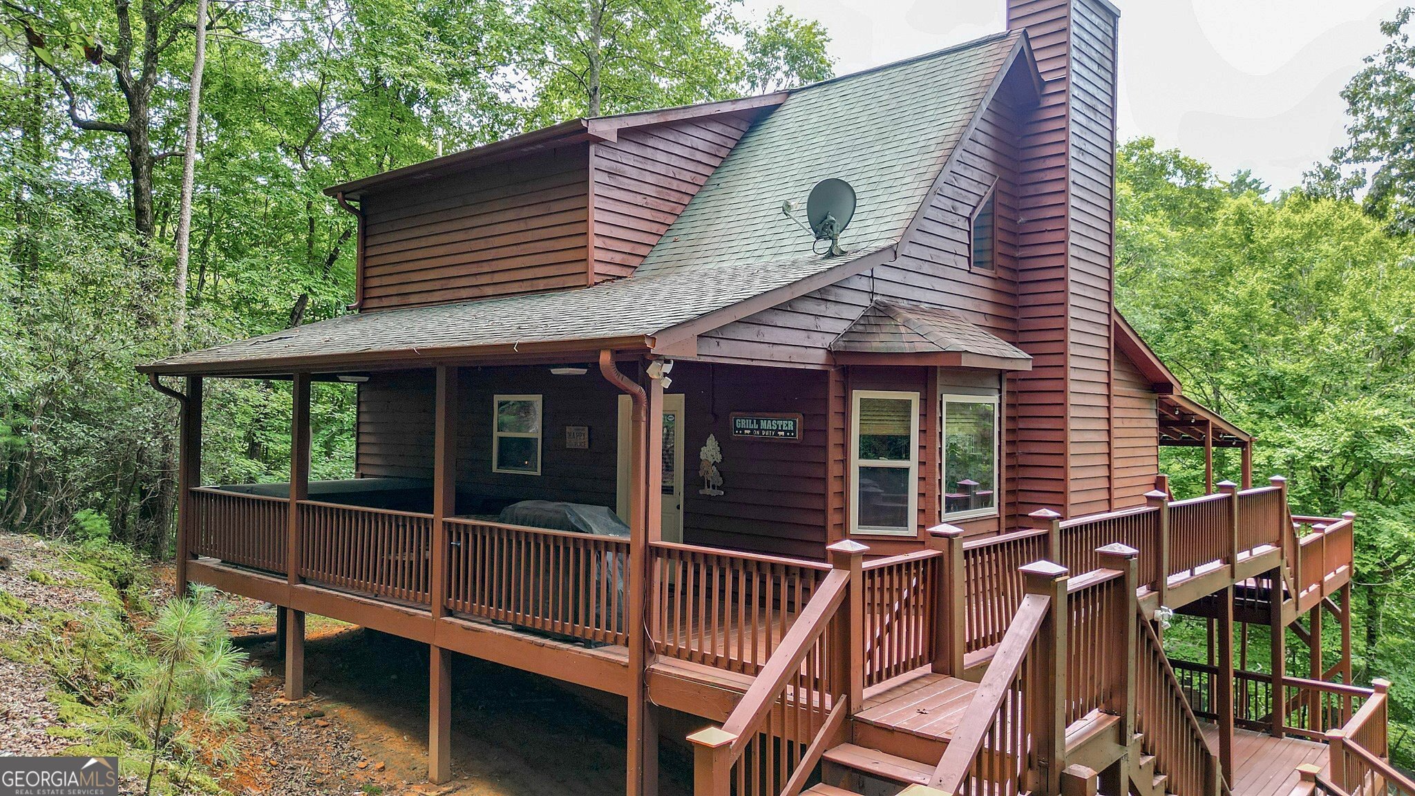 Welcome to your Mountain Getaway inside one of Georgia's finest resorts - Coosawattee River Resort! This fully furnished home awaits you - just bring your toothbrush, a change of clothes and your groceries. Enjoy the spacious cabin with friends and family or sit on one of the numerous decks and enjoy the sound of the rushing river just across the road. With bedrooms and bathrooms on all levels, this tri-level cabin checks all the boxes for those who may prefer some privacy while still having the opportunity to spend time together under one roof. Gather around the indoor fireplace on these cool Winter evenings, or venture outside and enjoy the rock firepit which is perfect for roasting marshmallows. And you can end each day with a nice soak in the hot tub on your covered and private back porch. If you prefer outdoor activities that extend beyond the property, the resort offers first-class amenities including gated access, hiking trails, canoeing, tennis/pickle ball courts, basketball, stocked fish ponds, year-round heated indoor/outdoor pools, a fitness center, clubhouse and much more! (Brand new hot tub and HVAC) Act today, and you will be enjoying all the wonderful opportunities at your very own mountain retreat!