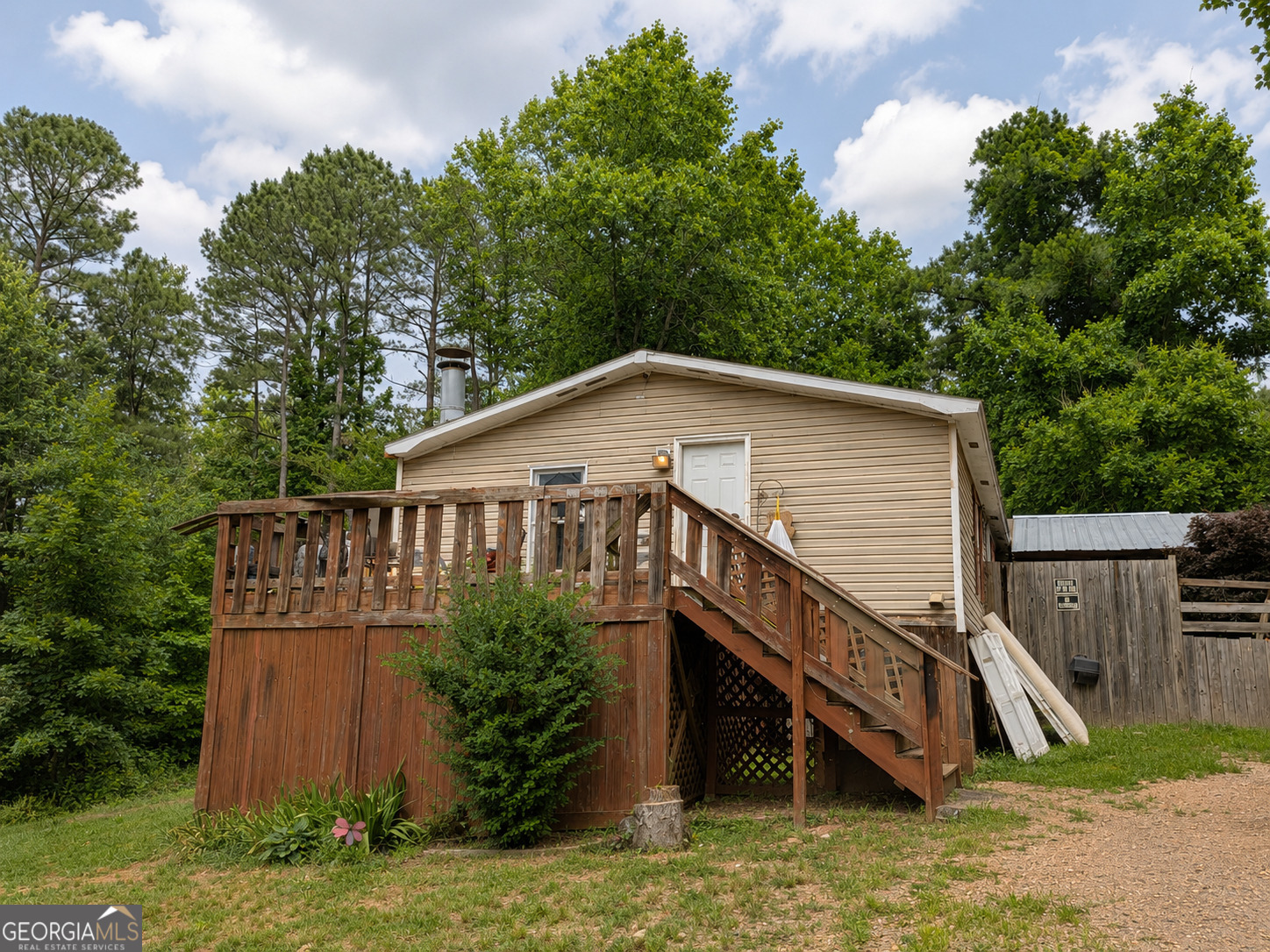 28 Mountain Lake DR