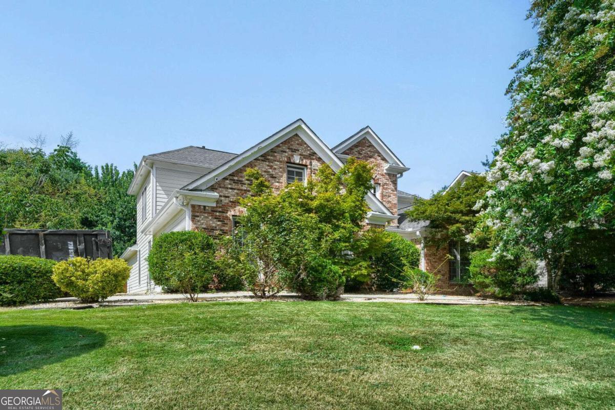 74 Vinings Lake DR SW