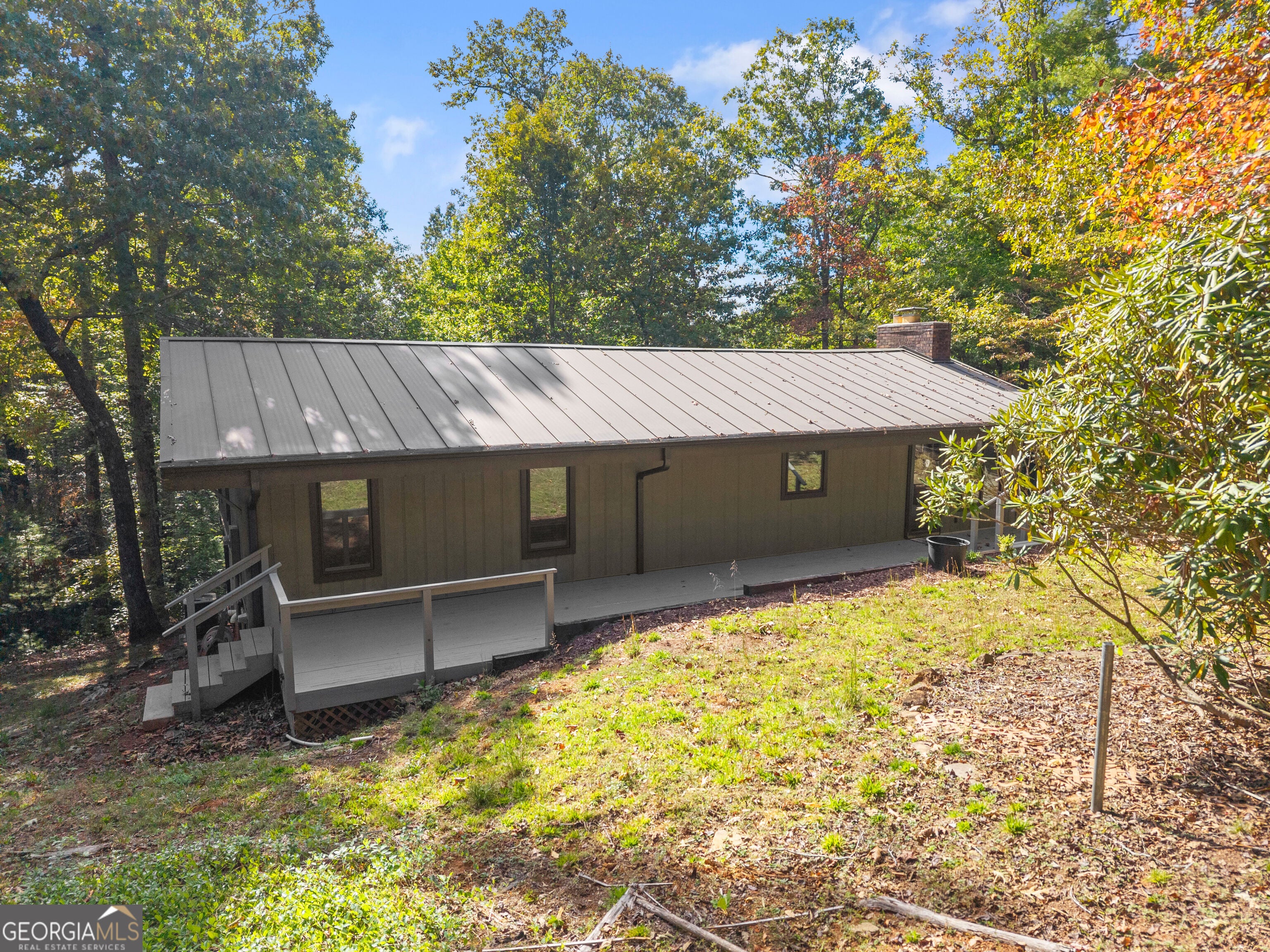 621 Hester Gap RD