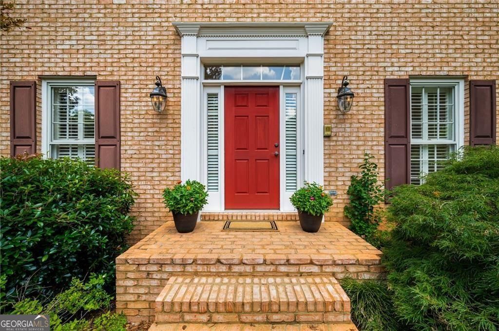 7565 Wolf Brook DR