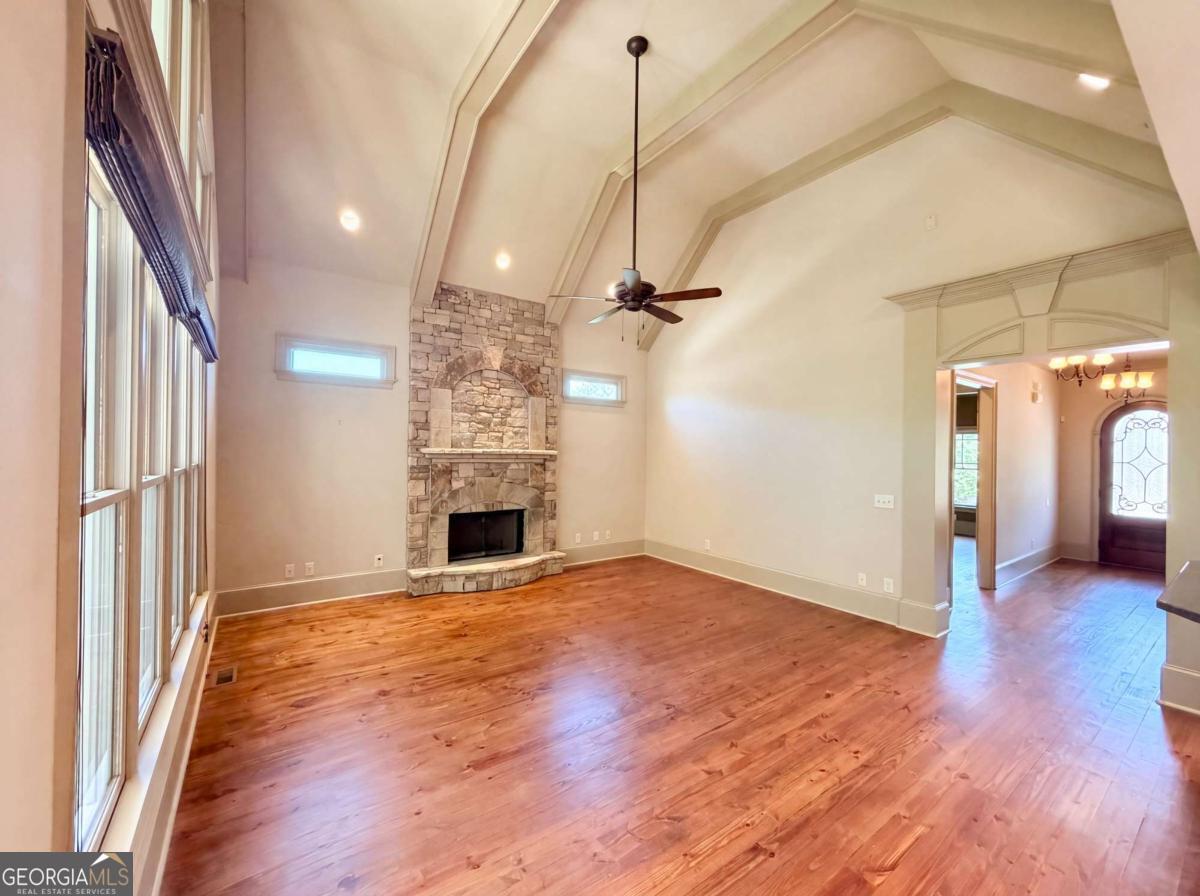 2036 Westwood CIR SE