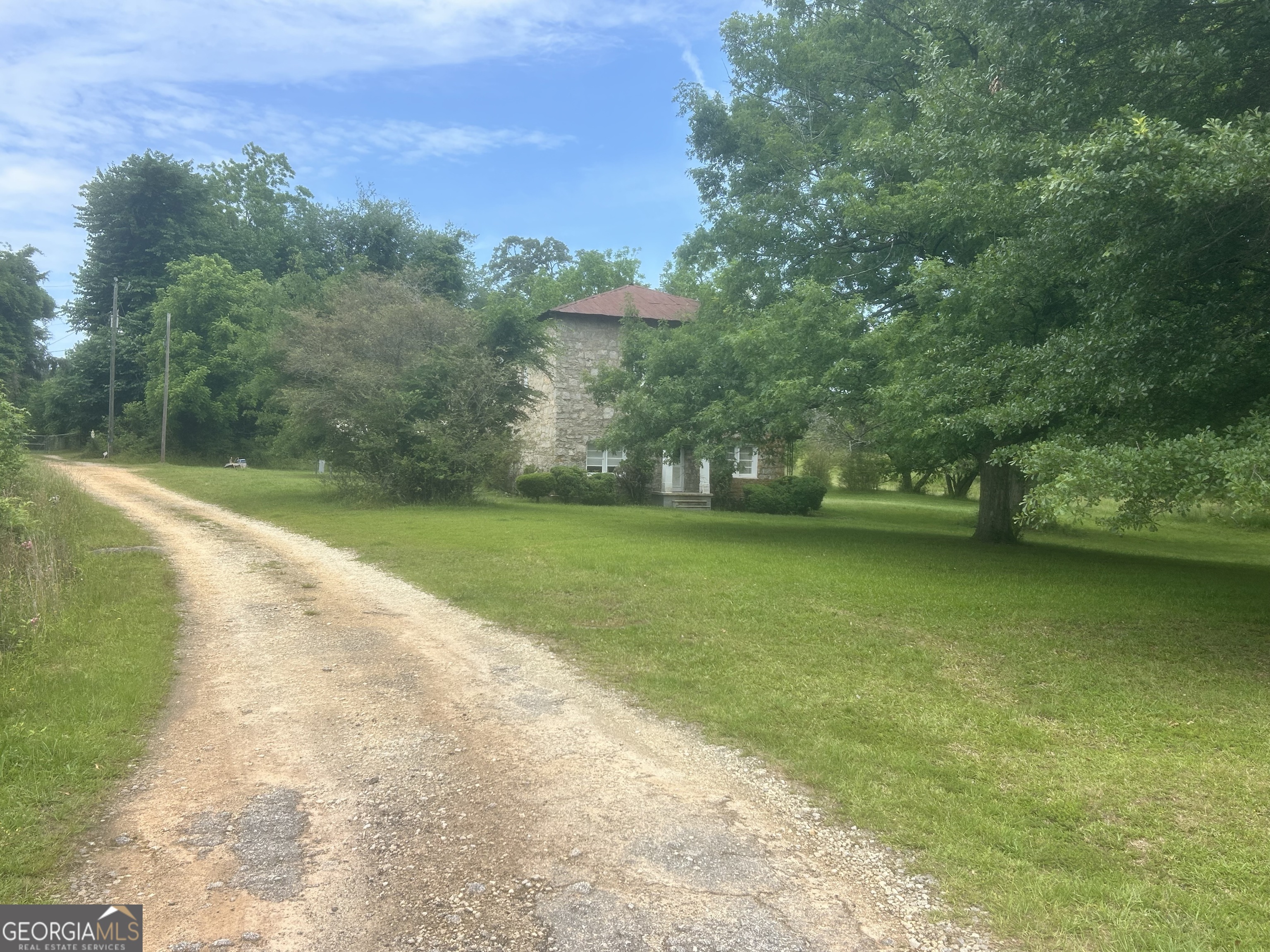 1085 Pleasant Hill RD NW