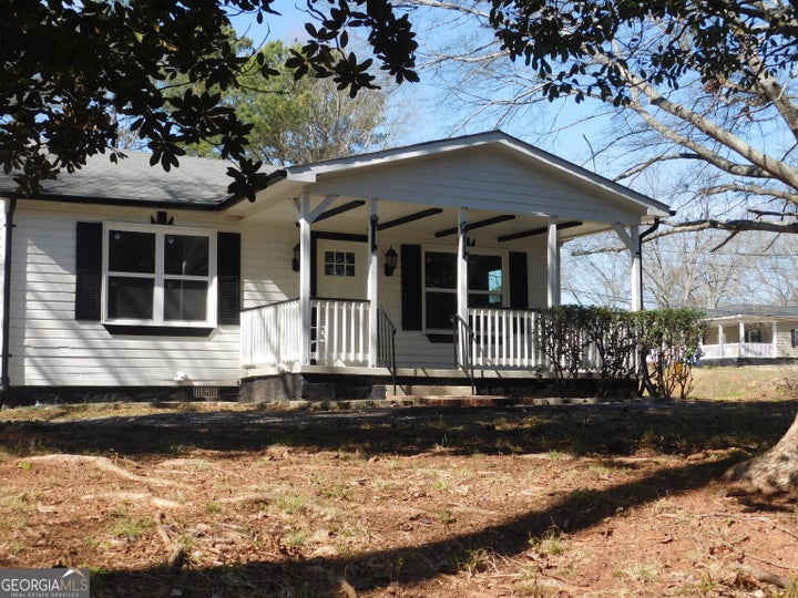 Photo 1 of 25 — 2625 Rock Chapel RD, Lithonia, GA 30058