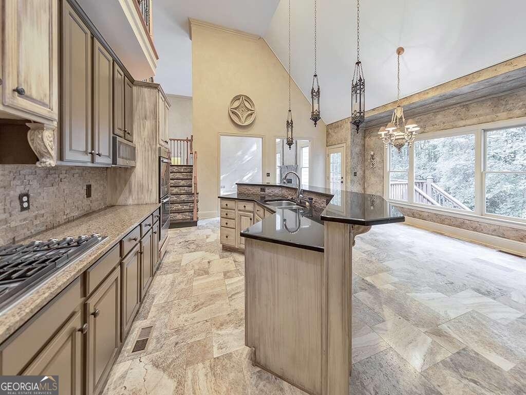 Hickory Springs - Residential