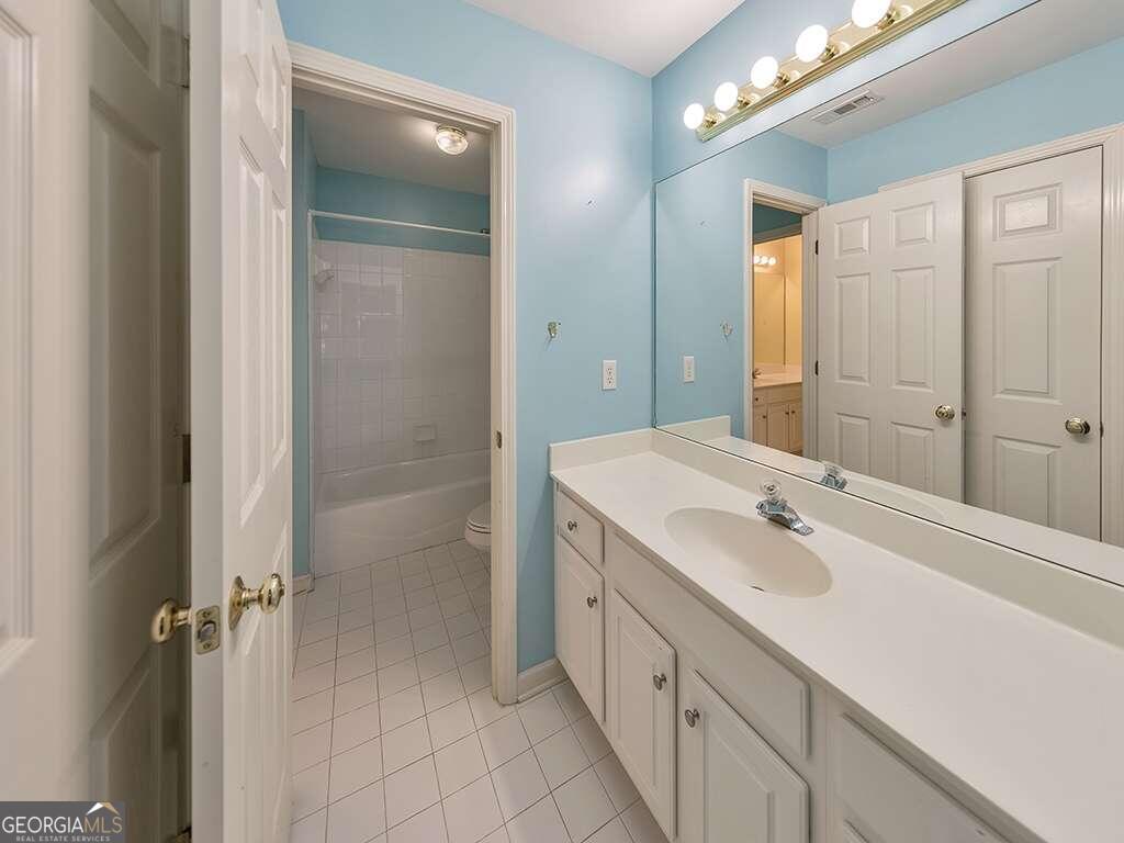 Hickory Springs - Residential