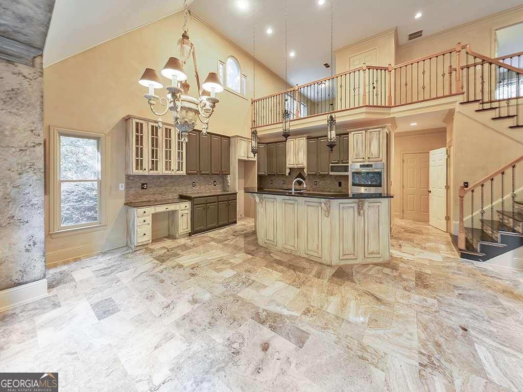 Hickory Springs - Residential