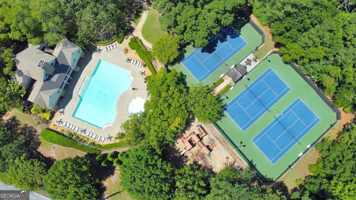 Hickory Springs - Residential