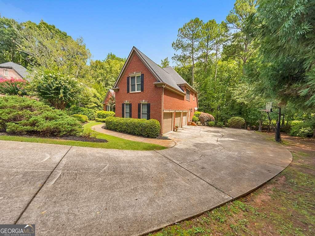 Hickory Springs - Residential