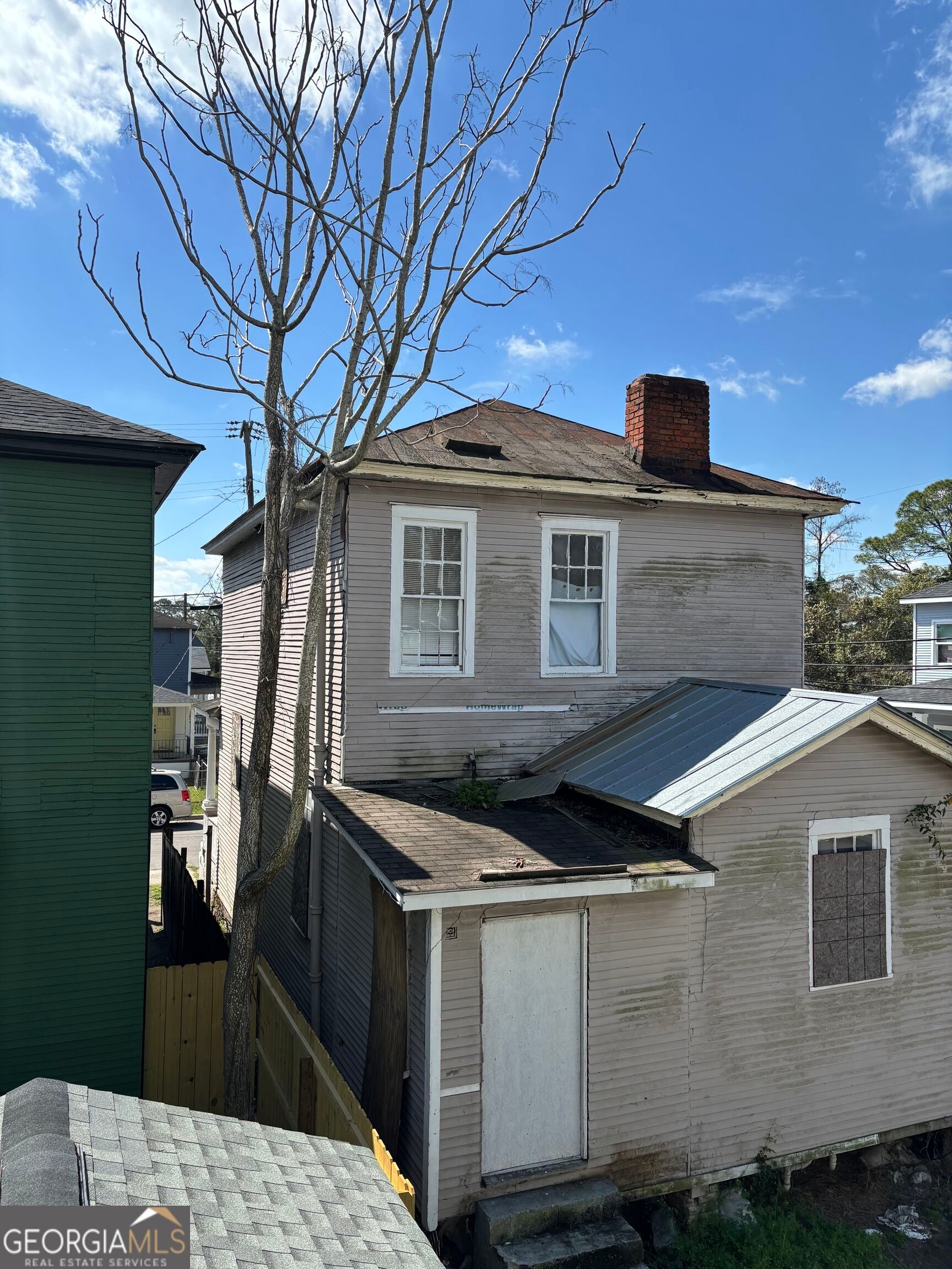 718 W. 38th ST