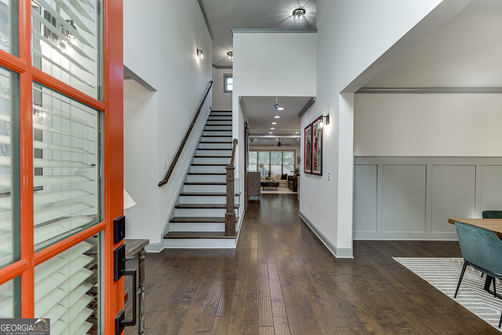 184 Hunter ST