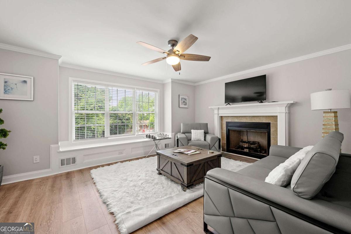 900 Ira ST SW