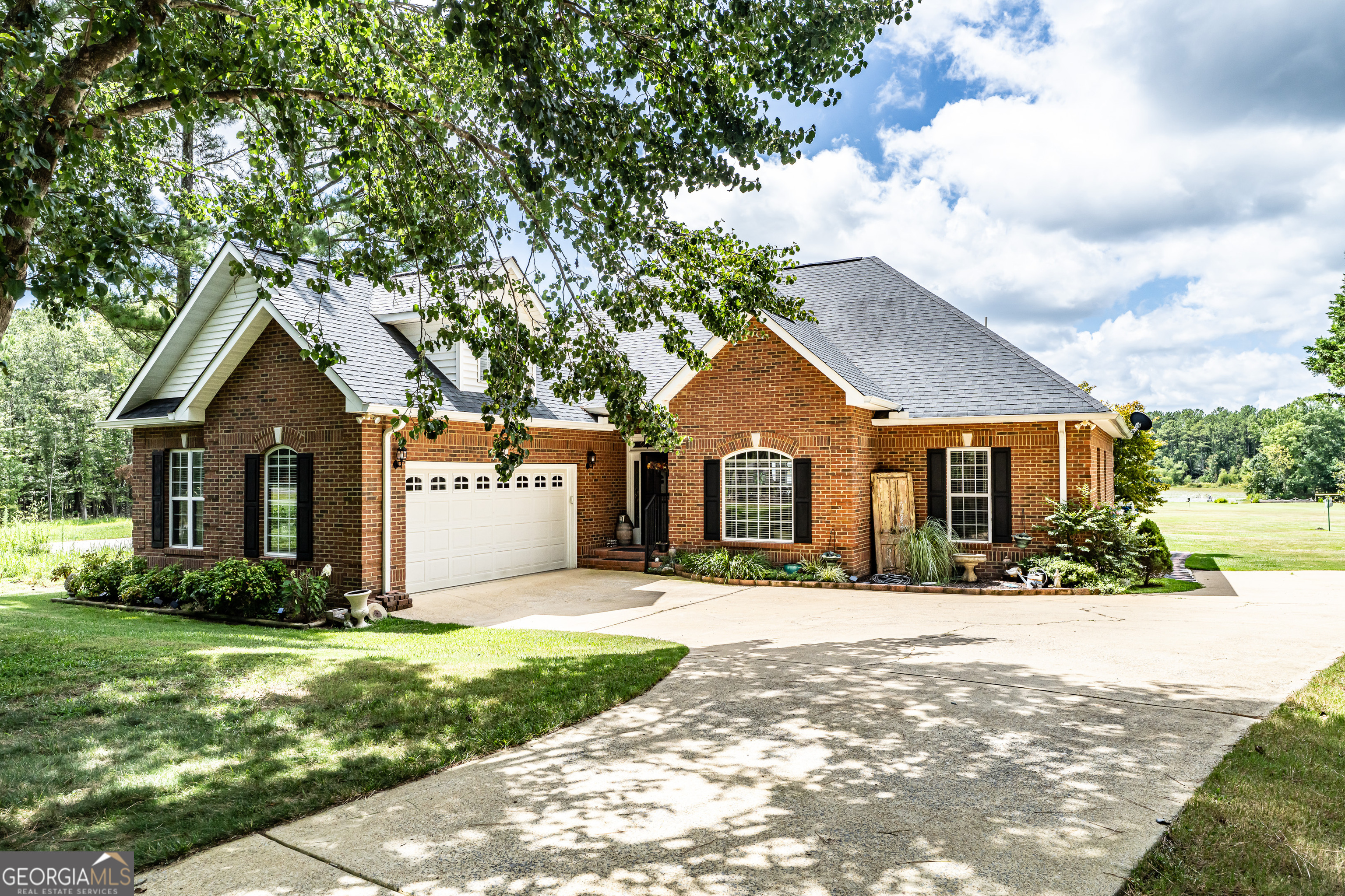 1590 County Road 136