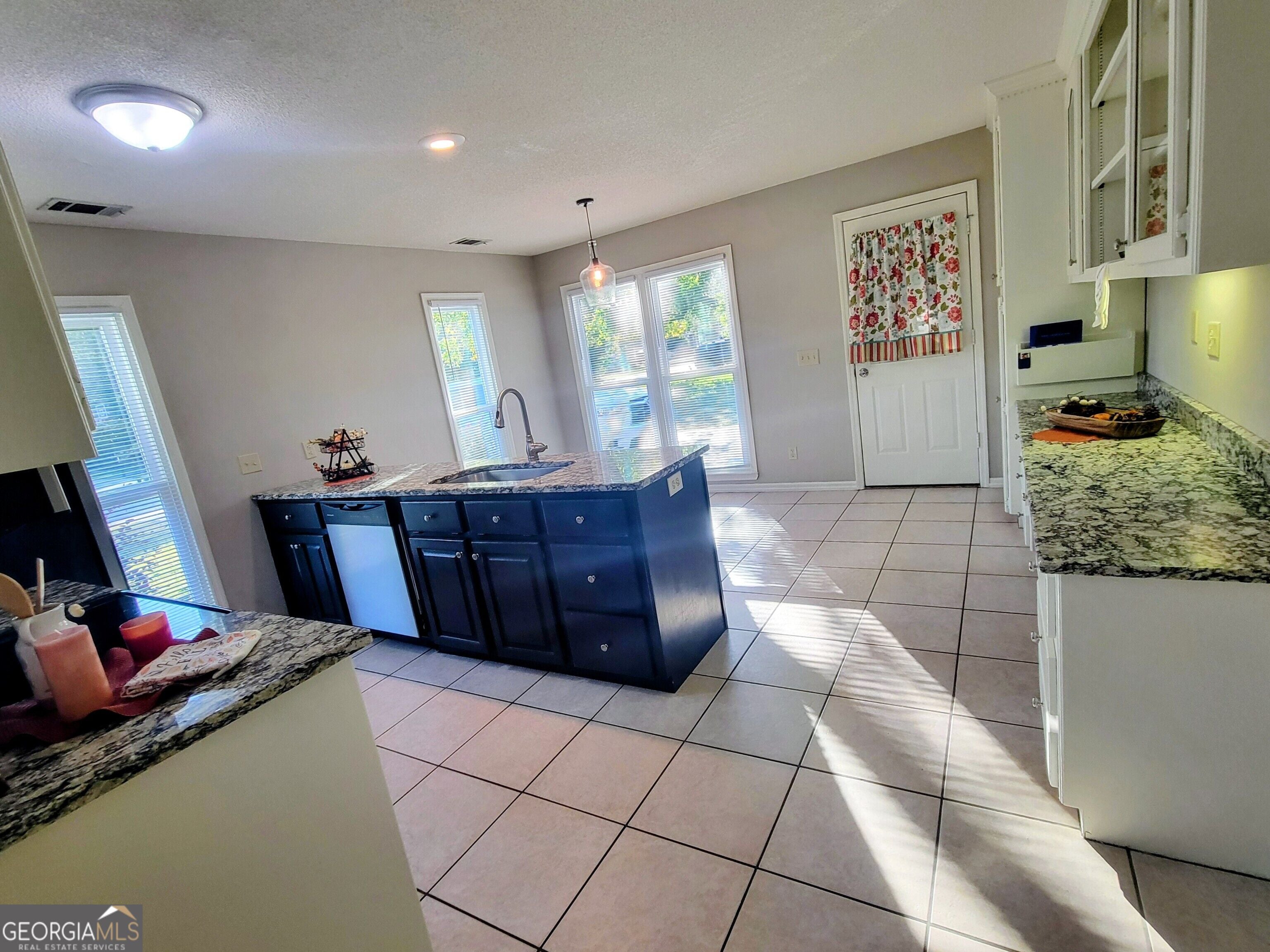 319 Silver Circle
