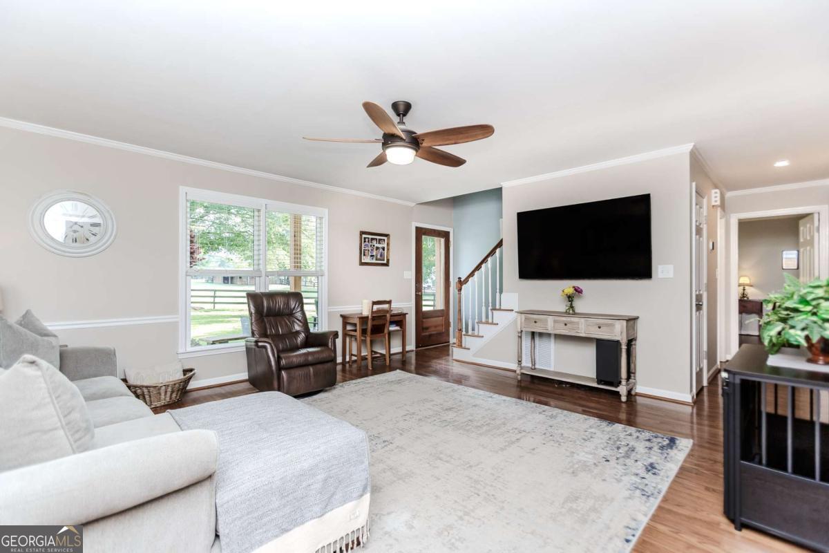 6441 Hog Mountain RD