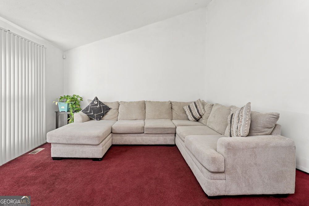 ROCKBOROUGH NORTH 3 - Residential