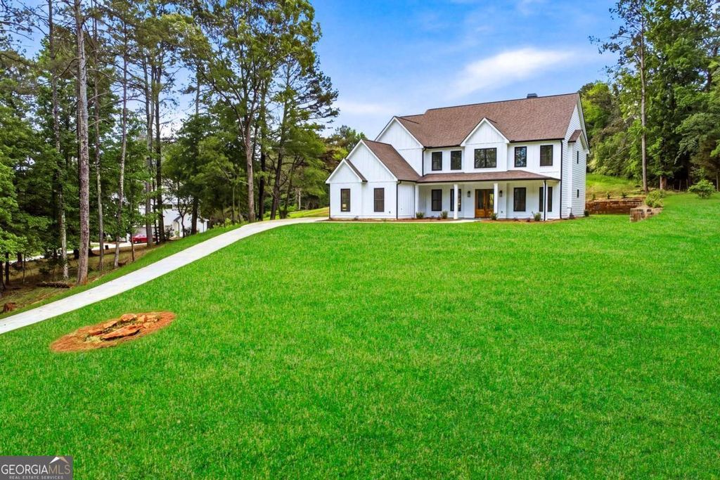Photo of 426 Stock Gap Road, Monroe, GA 30656 (MLS # 10773353)