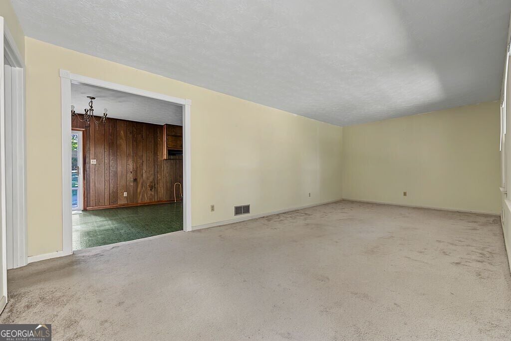 6301 Allen RD SW