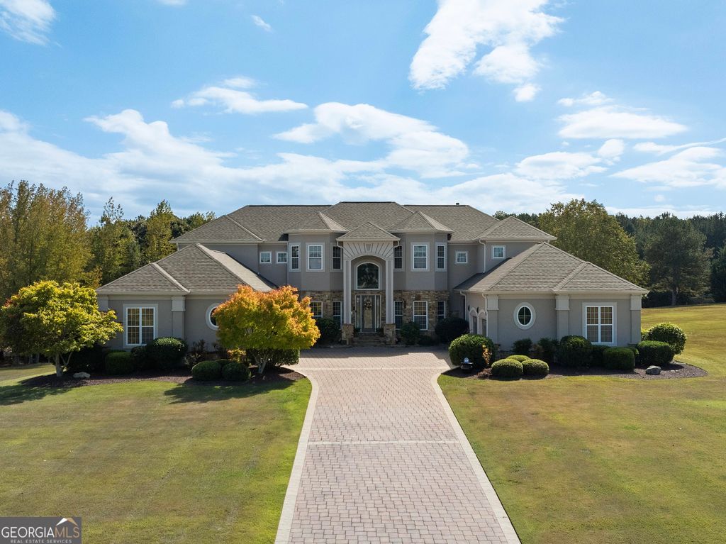 Photo of 525 Waters Way, Fayetteville, GA 30215 (MLS # 10758380)