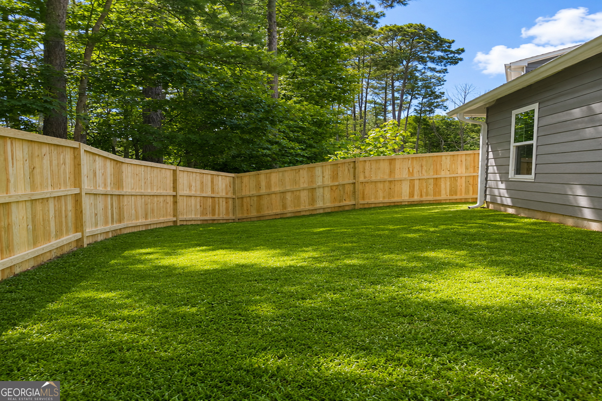 61 Hood Park CT