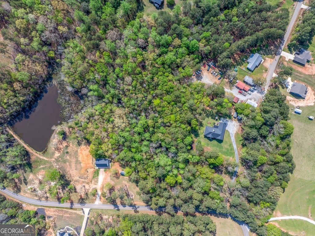Photo of 132 Melody Point, Hartwell, GA 30643 (MLS # 10841025)
