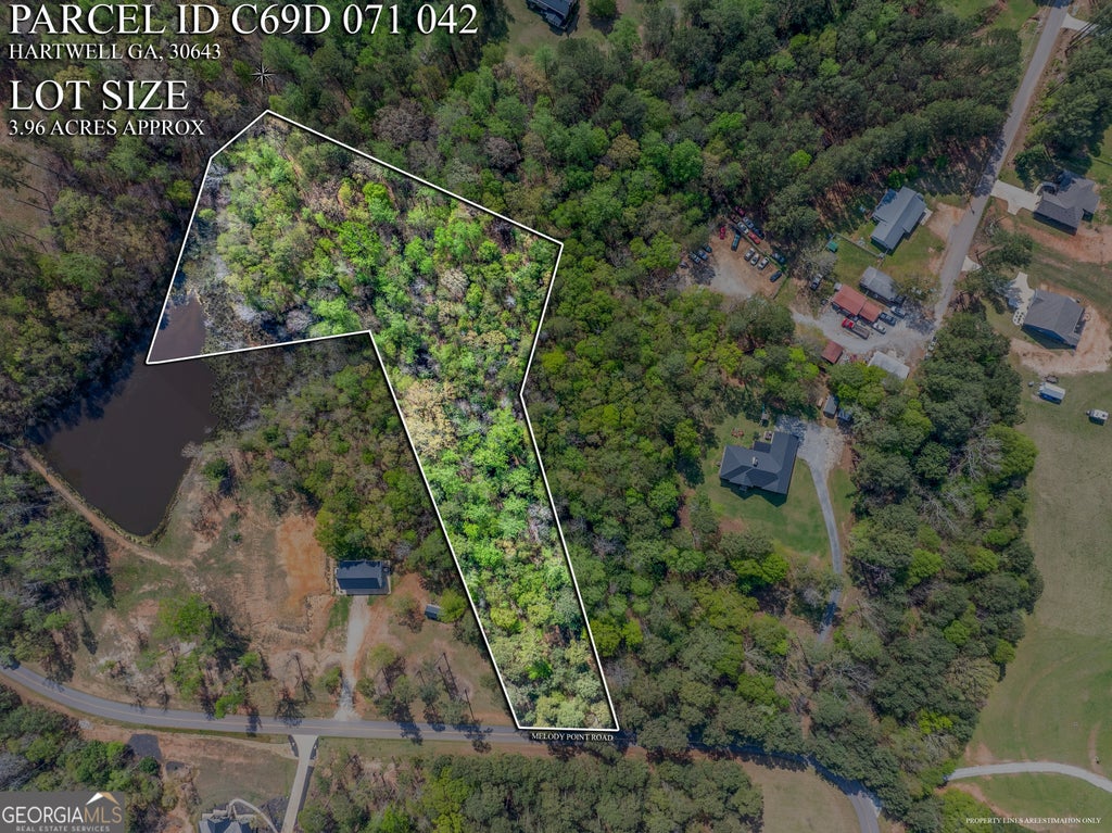 Photo of 132 Melody Point, Hartwell, GA 30643 (MLS # 10841025)