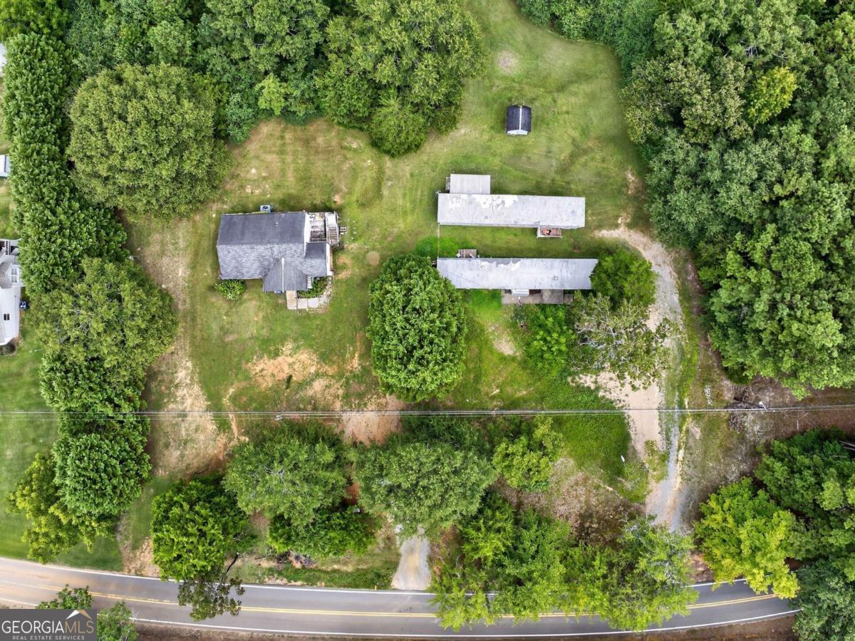 1561 Pleasant Valley RD SE