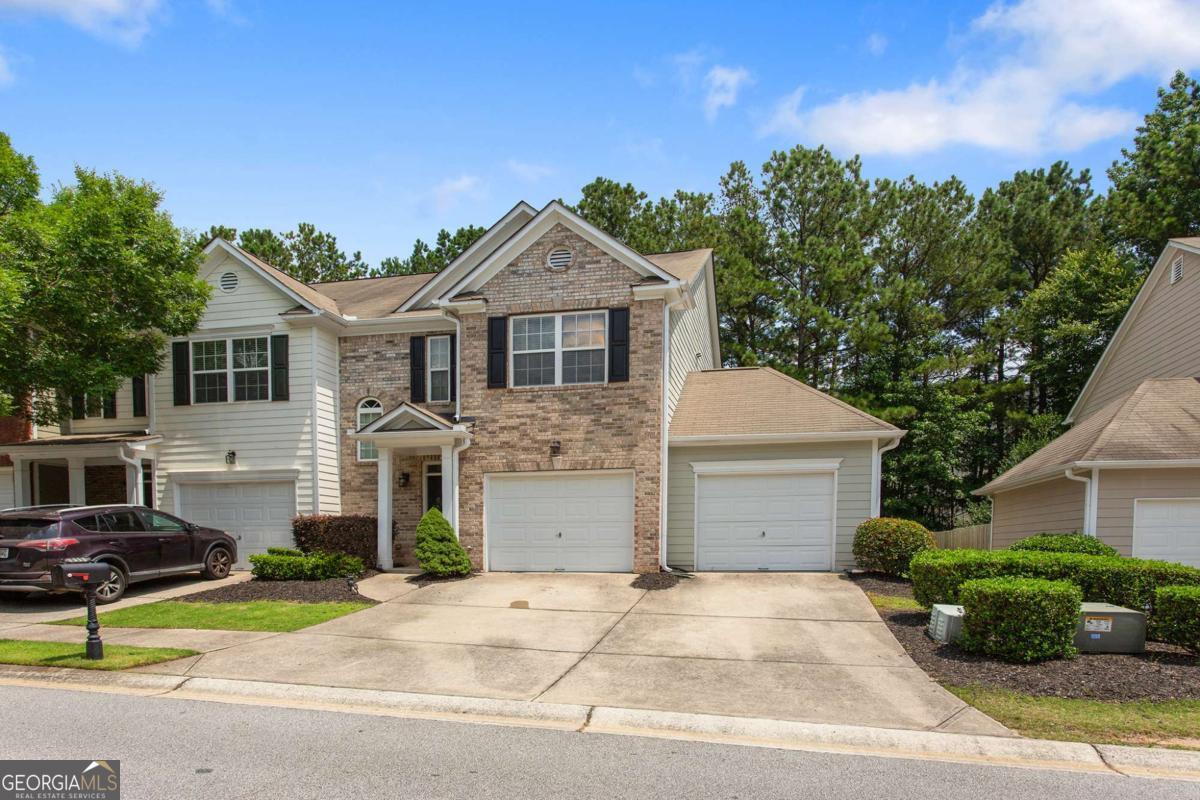 3313 Thornbridge DR