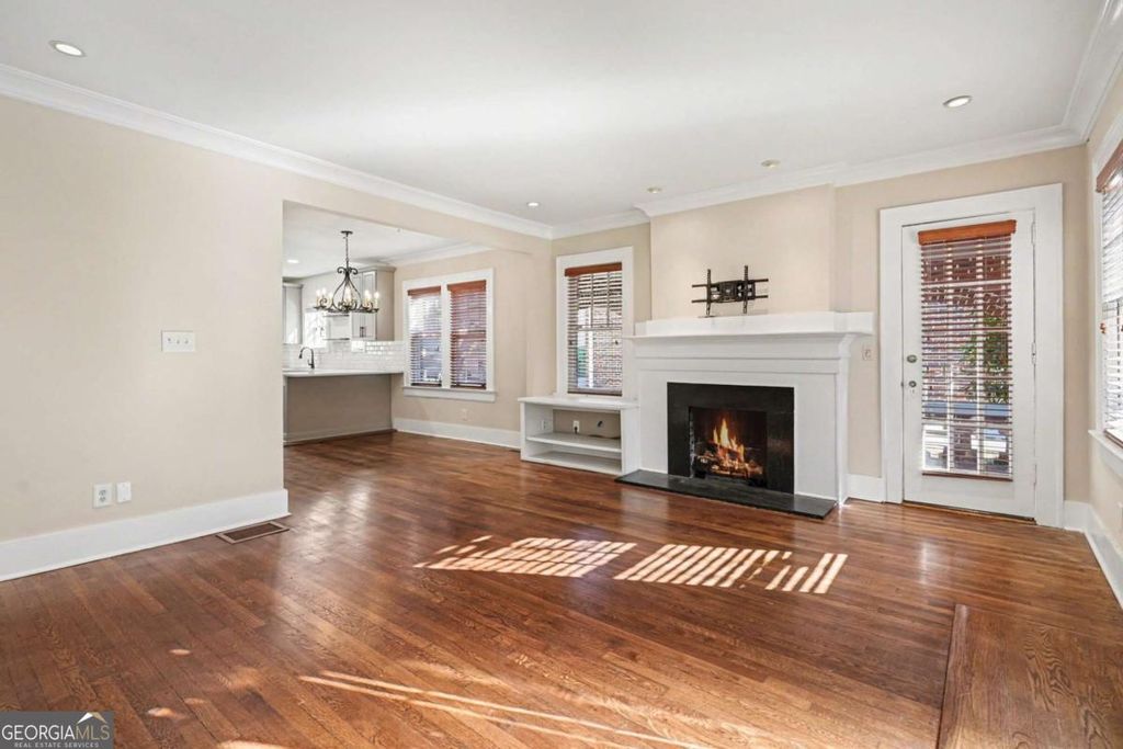 Photo of 39 Alden Avenue NW, Atlanta, GA 30309 (MLS # 10691561)