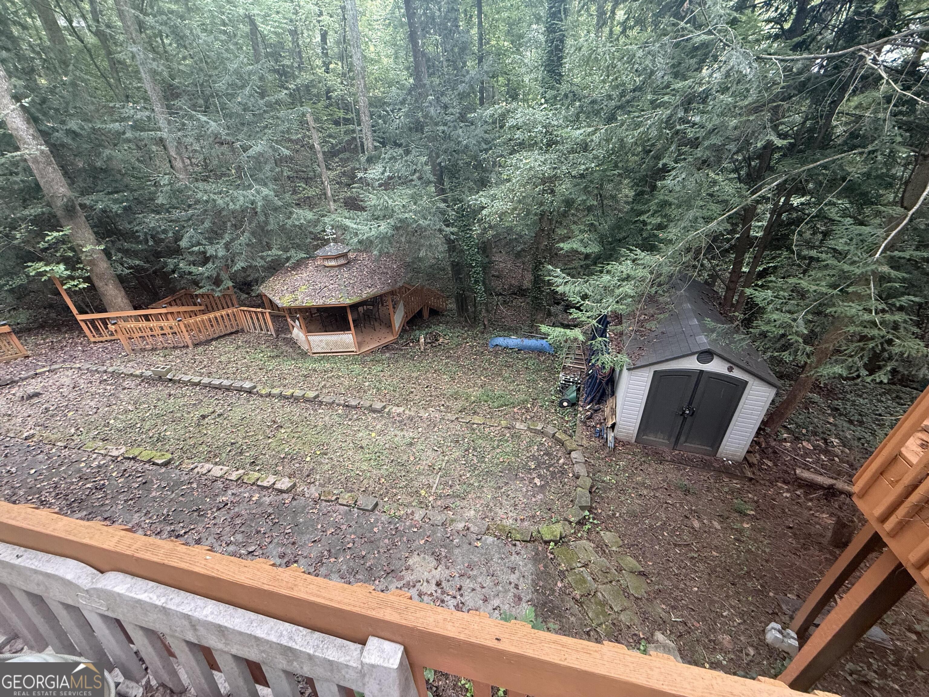 INDIAN CREEK - Residential