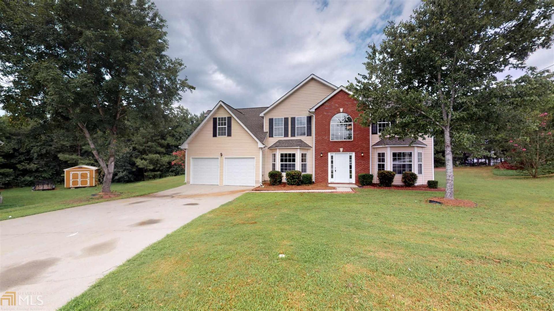 Check out the 3D TOUR! This beautiful home has just been renovated with brand new finishes; new paint, new floor, new granite counter-tops, new stainless steel appliances, and all new fixtures. The kitchen has a ton of storage space. The master bedroom features walk-in closet, and a lovely master en-suite bath with a double vanity and a garden tub. Cozy up to the beautiful fireplace in the living room. Your dream home on your terms, visit Divvyhomes.com/a/jarhouse to get pre-qualified for lease to purchase option