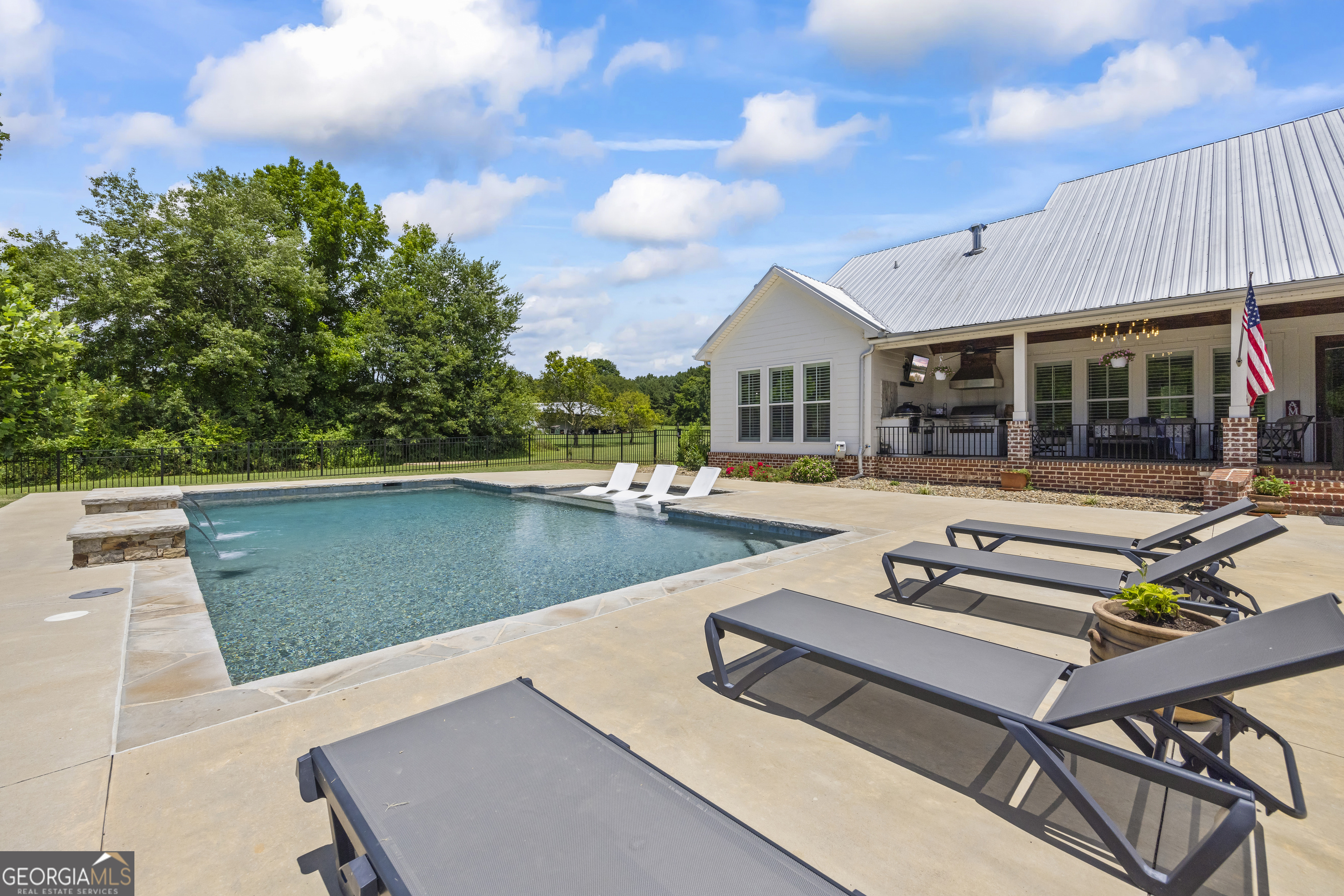 639 Frank Crook RD
