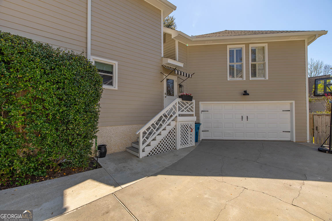 147 Harrison Pointe DR