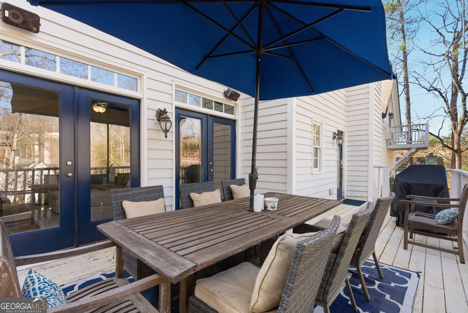 Roswell, Georgia 30075, United States, 5 Bedrooms Bedrooms, ,5 BathroomsBathrooms,Residential,Active,252309