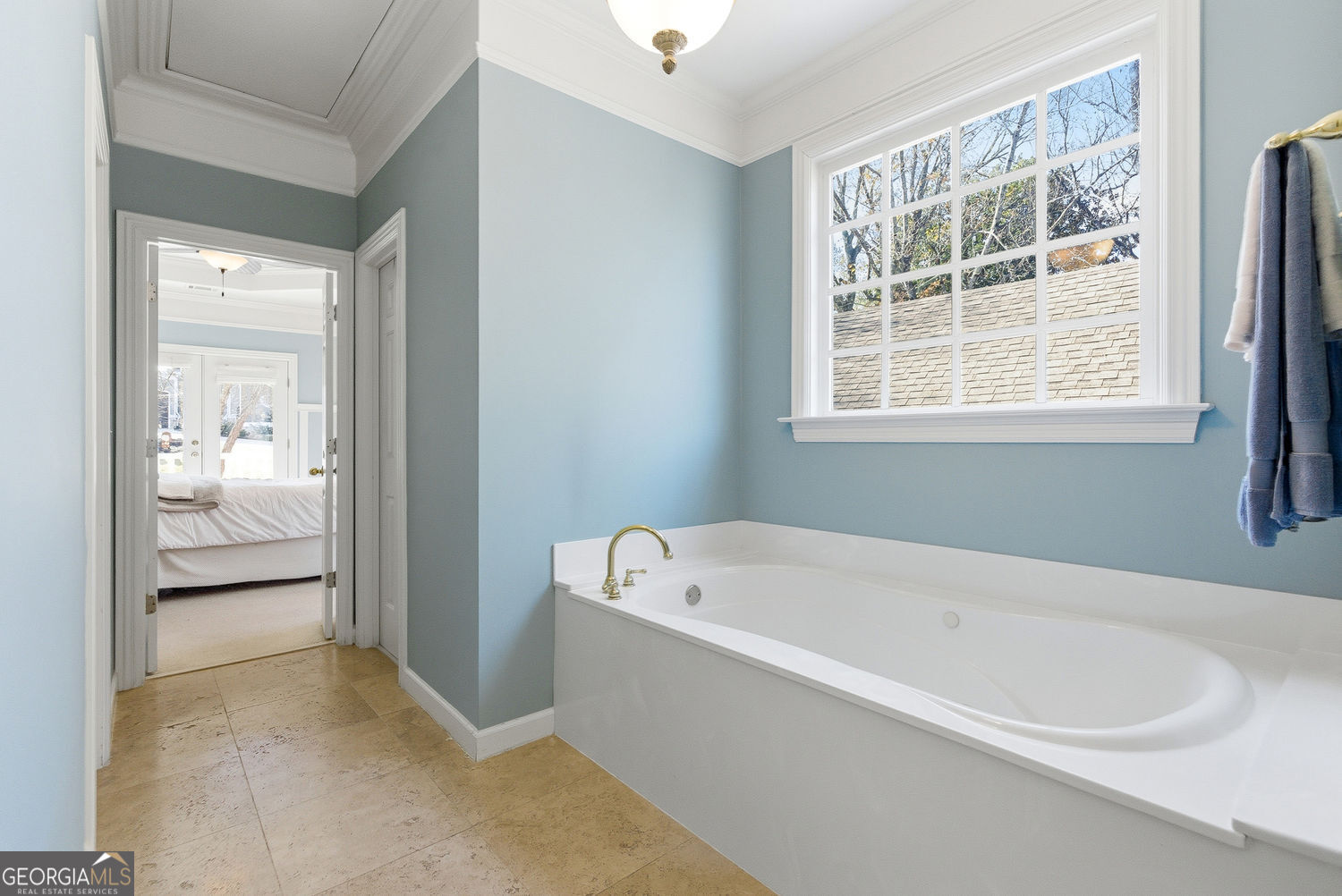 Roswell, Georgia 30075, United States, 5 Bedrooms Bedrooms, ,5 BathroomsBathrooms,Residential,Active,252309