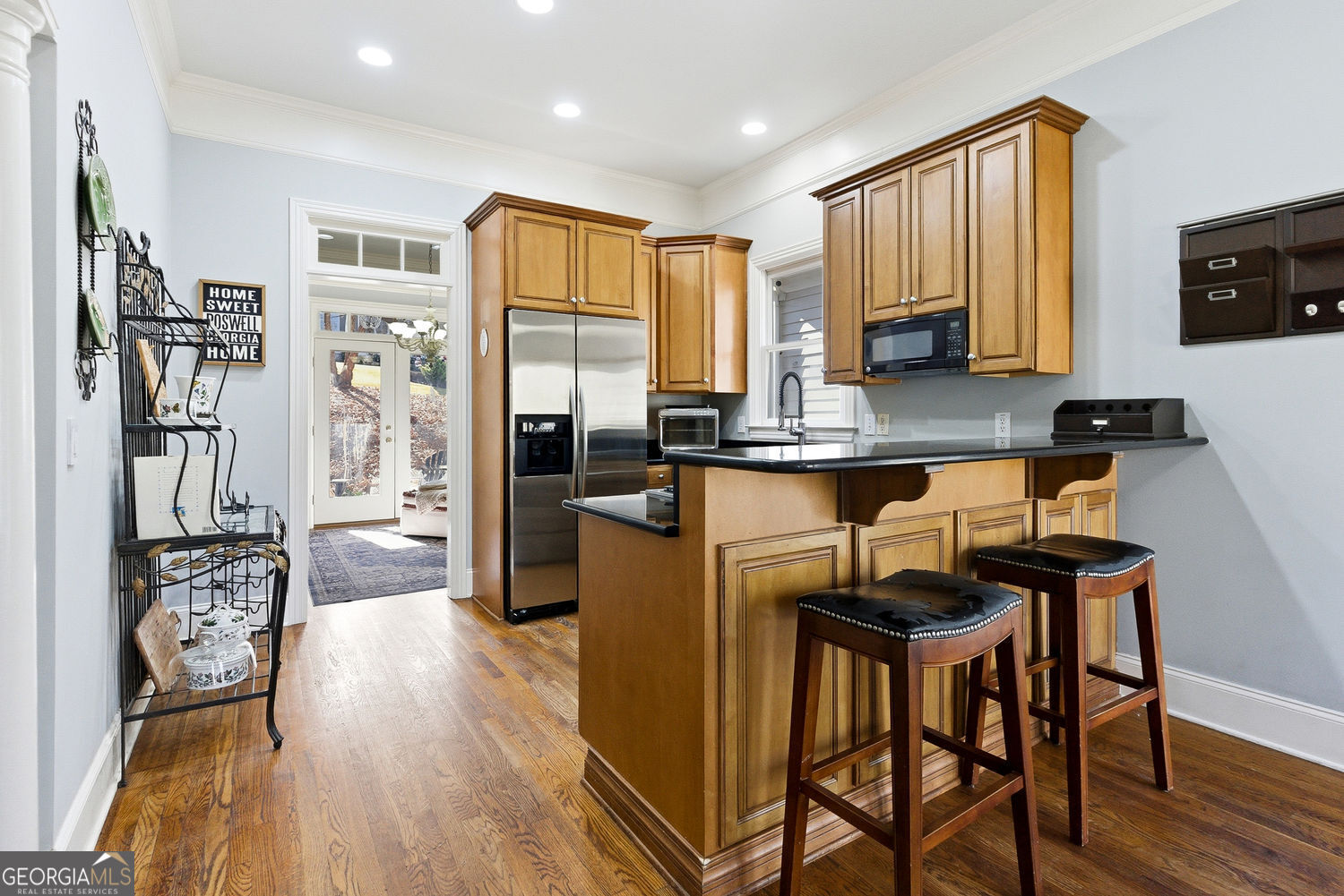 Roswell, Georgia 30075, United States, 5 Bedrooms Bedrooms, ,5 BathroomsBathrooms,Residential,Active,252309