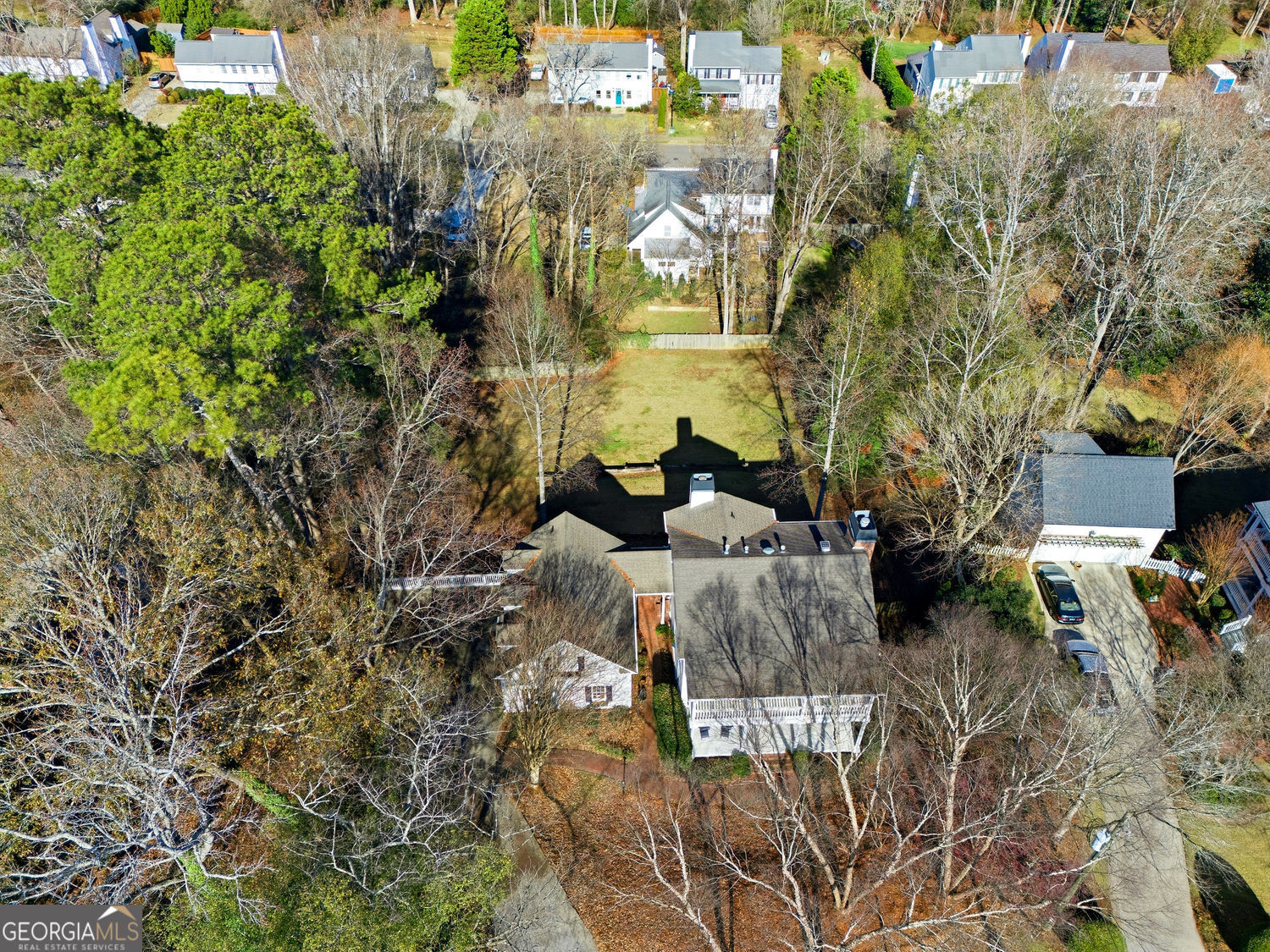 Roswell, Georgia 30075, United States, 5 Bedrooms Bedrooms, ,5 BathroomsBathrooms,Residential,Active,252309