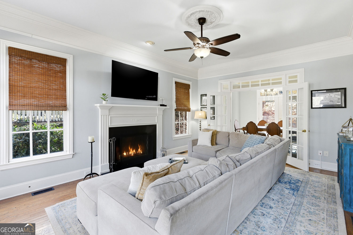 Roswell, Georgia 30075, United States, 5 Bedrooms Bedrooms, ,5 BathroomsBathrooms,Residential,Active,252309