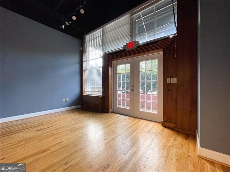 McClaren Mill - Commercial Sale