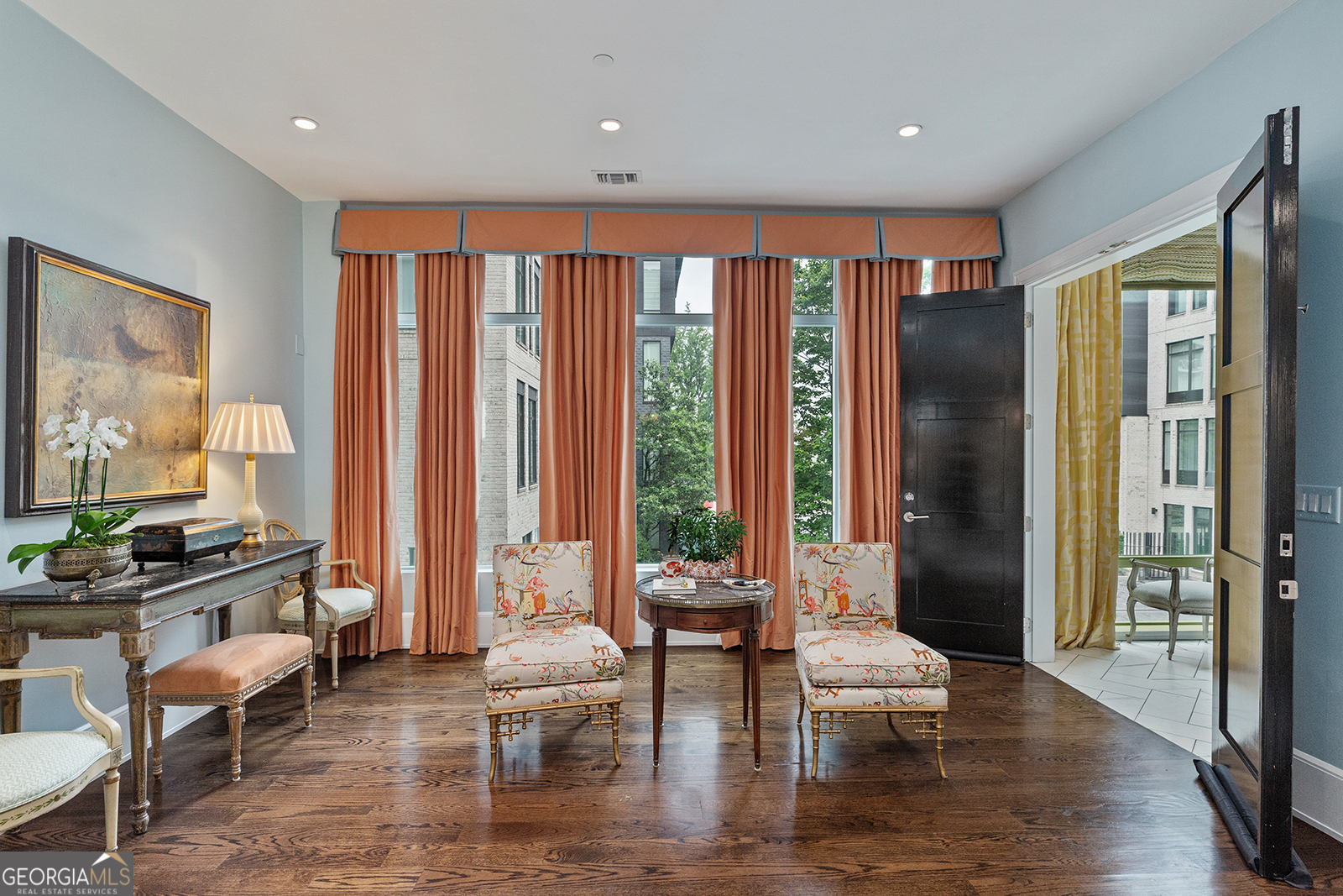 1301 Peachtree ST NE 2G