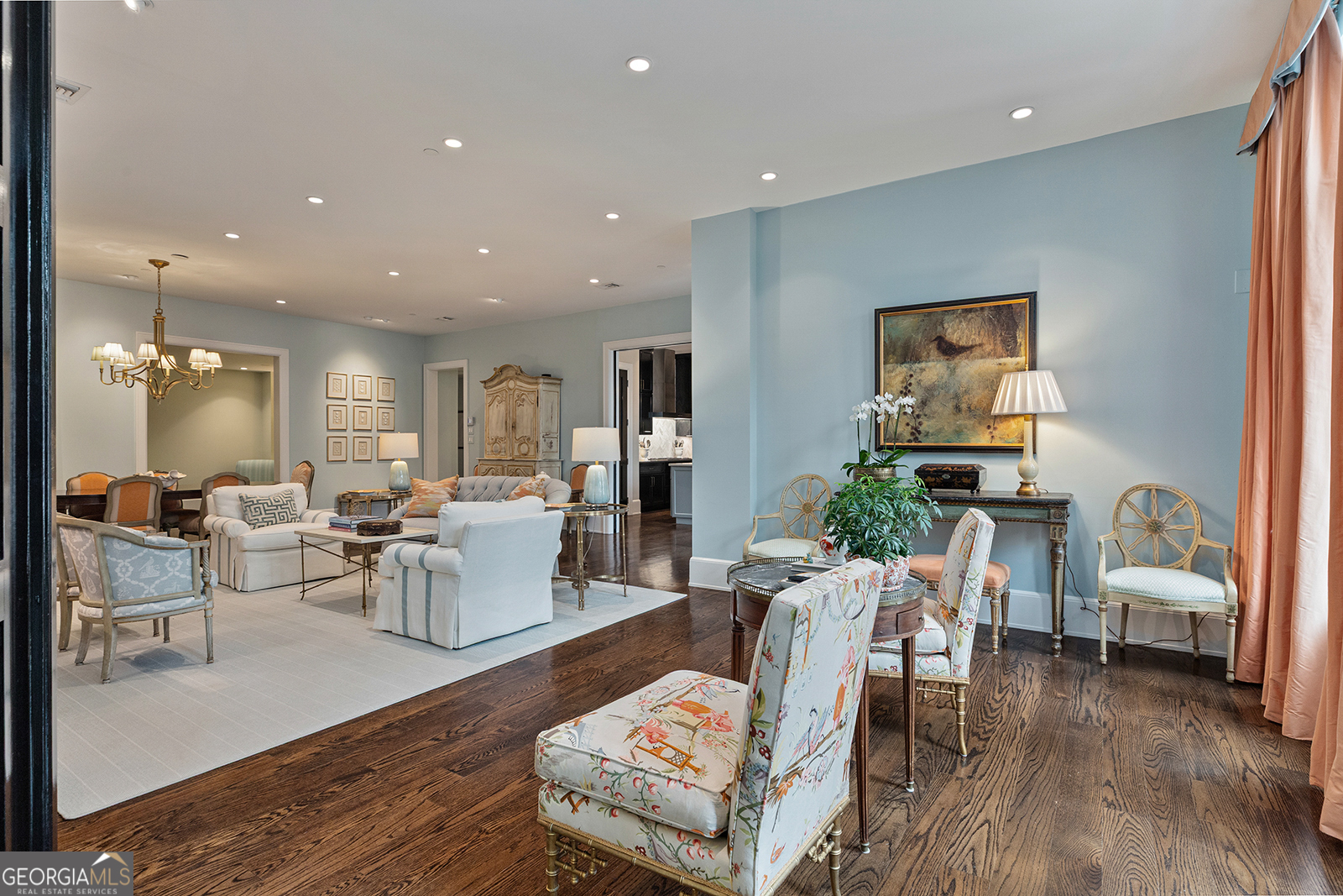 1301 Peachtree ST NE 2G