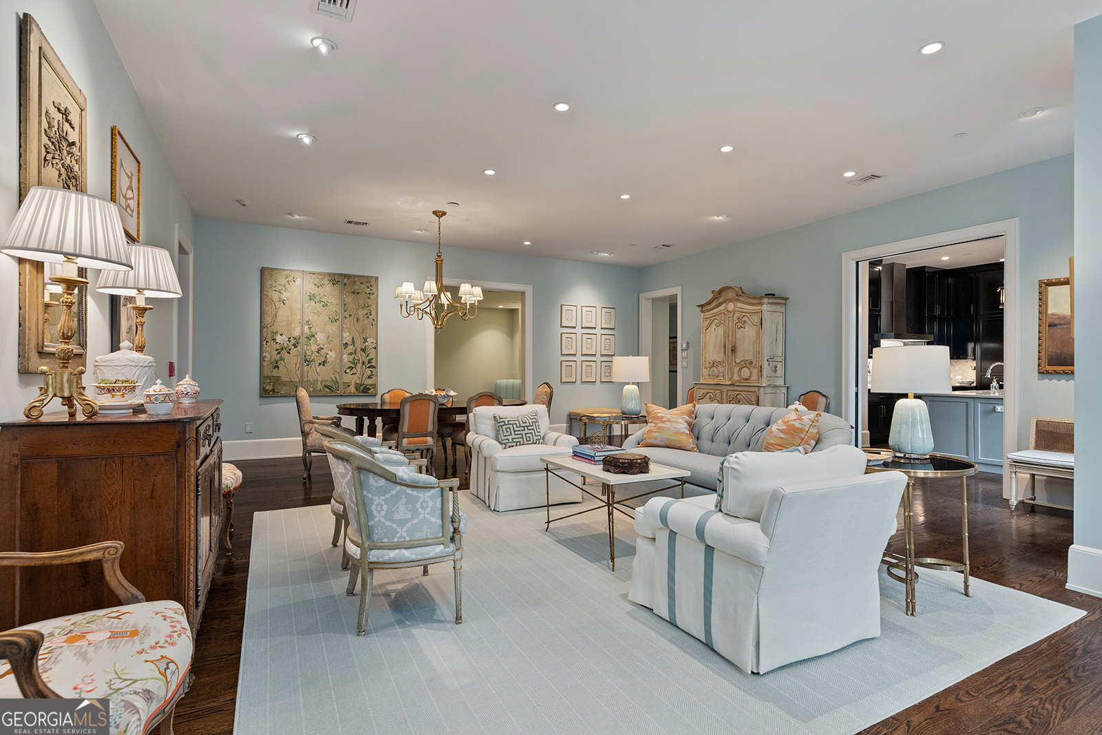 1301 Peachtree ST NE 2G