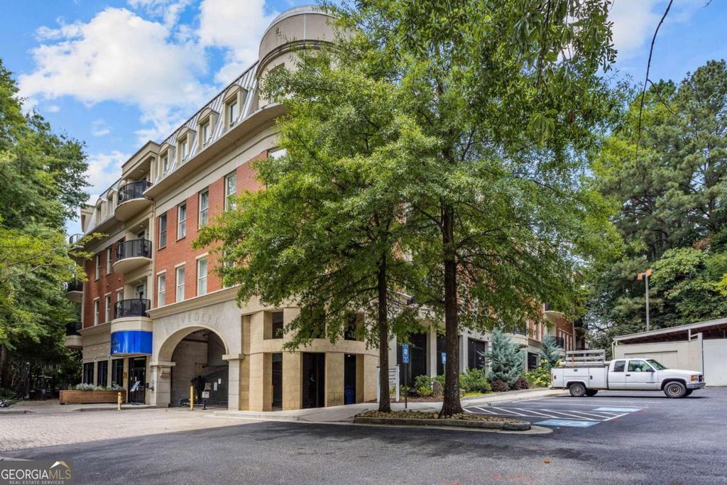 Photo of 560 Dutch Valley Road NE, Atlanta, GA 30324 (MLS # 10740738)