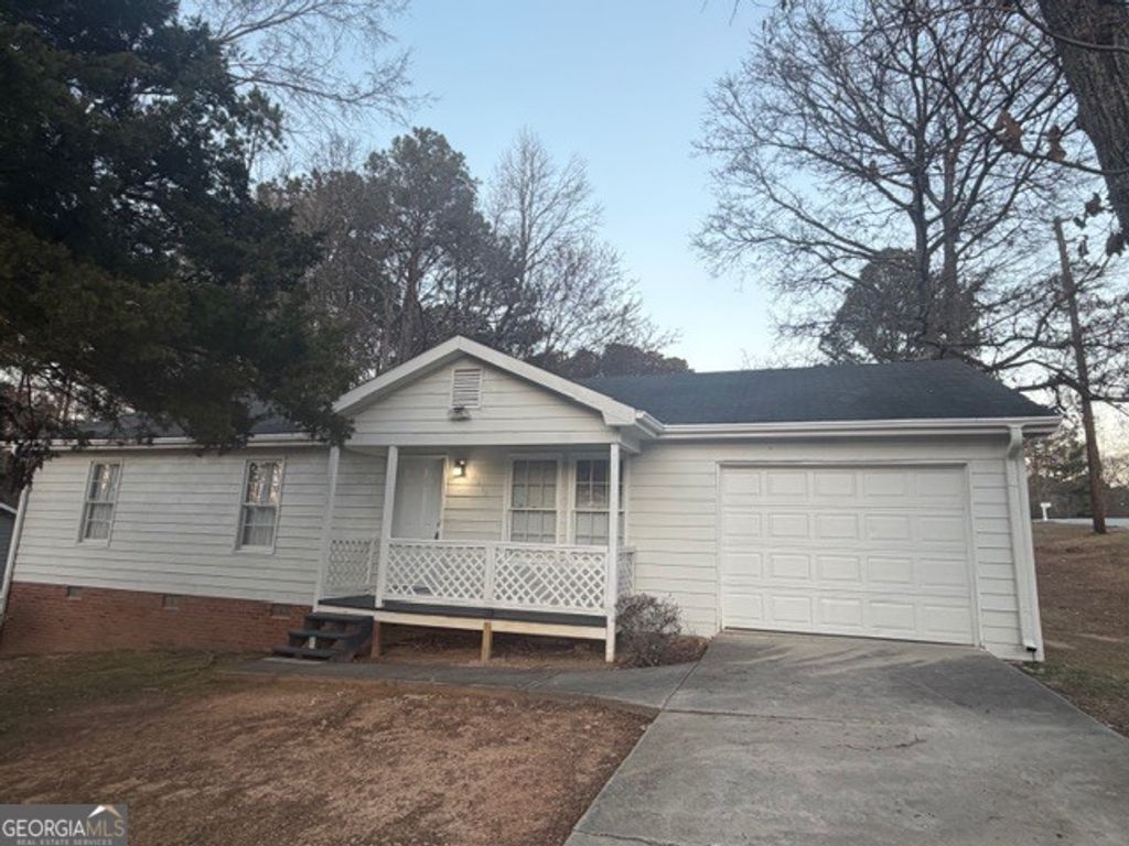 Photo of 10312 Canyon Trail, Jonesboro, GA 30238 (MLS # 10704633)