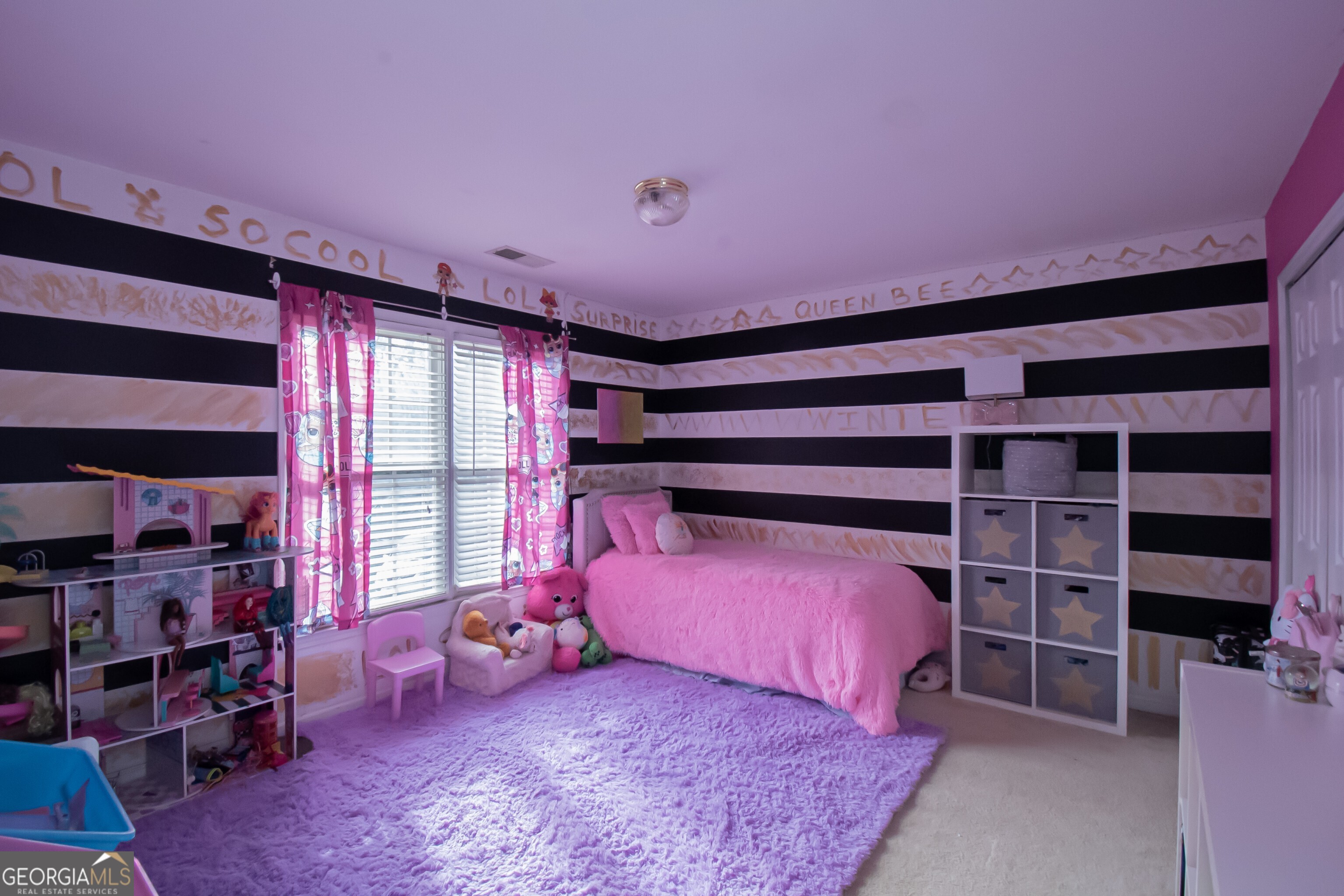 Atlanta, Georgia 30339, United States, 4 Bedrooms Bedrooms, ,3 BathroomsBathrooms,Residential,Active,18726