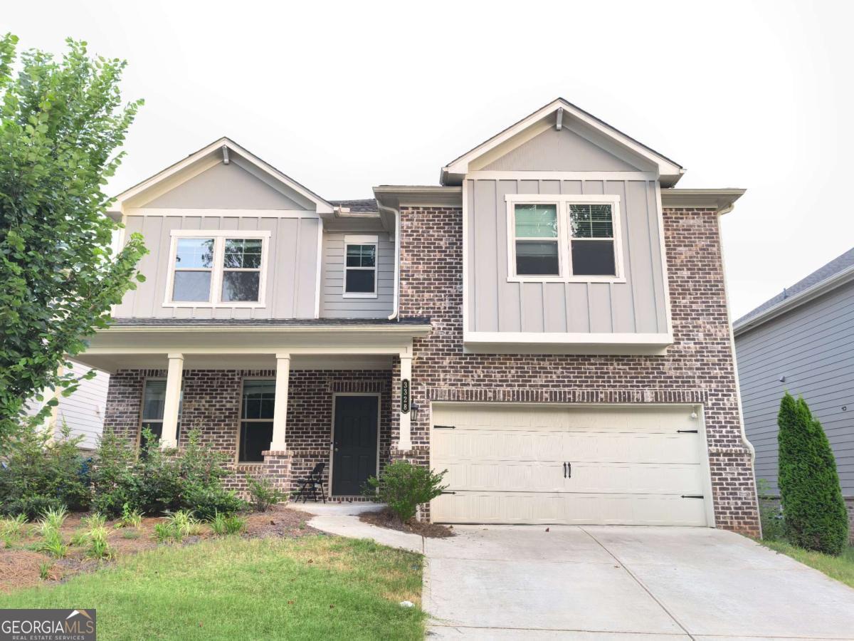 Beautiful house with 4 bedroom and 3.5 baths in Lawrenceville. Formal Dinning room and flex space. Open floor plan ,Gourmet kitchen features granite countertop, painted cabinet, Double oven, Stainless steel appliances, View to family room. loft upstairs. Oversized Master bedroom with Double vanity ,Separate Tub/shower, Big walk-in closet. No smokers & pet. Credit score 650+. Deposit due immediately upon app acceptance. Move in ready!