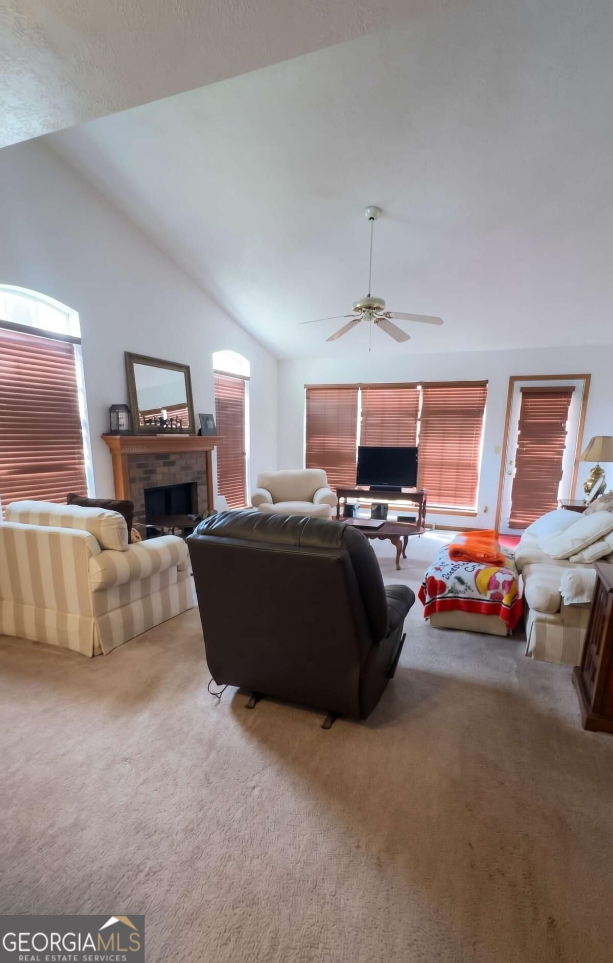 2421 Inverloch CIR