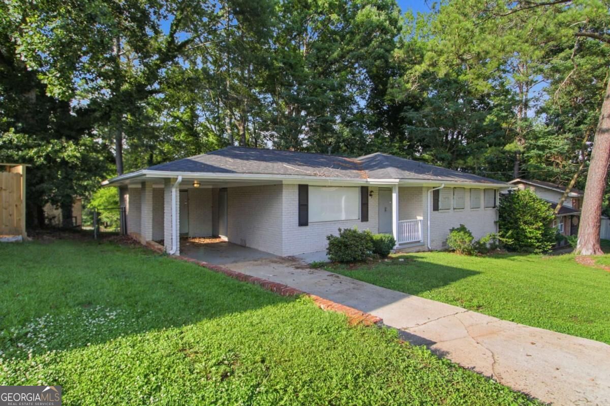 2246 Clanton TER